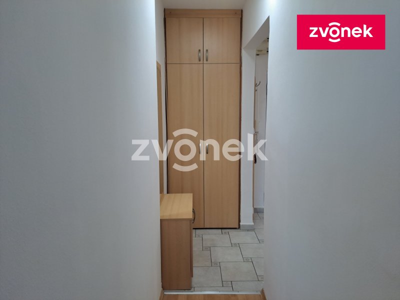 Pronájem bytu 1+1 (48 m²) Zlín, Prštné