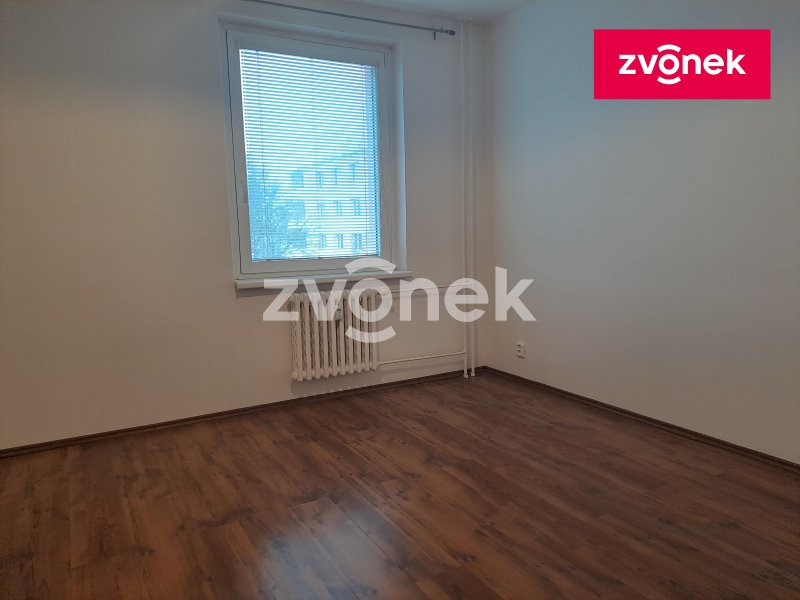 Pronájem bytu 3+1 Zlín - Severní Vršava, + 2 sklepy