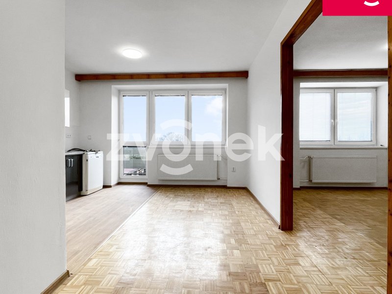 Prostorný byt 3+1 po rekonstrukci s balkonem, parkováním v 1. NP Rodinného domu - Kunovice