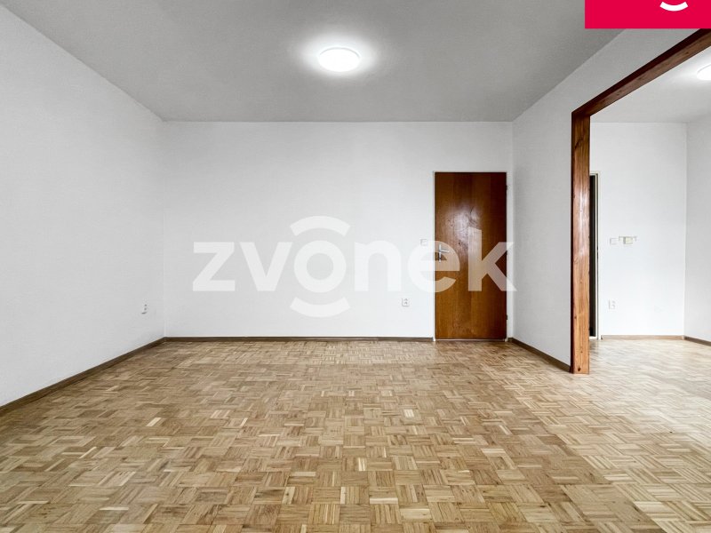 Prostorný byt 3+1 po rekonstrukci s balkonem, parkováním v 1. NP Rodinného domu - Kunovice