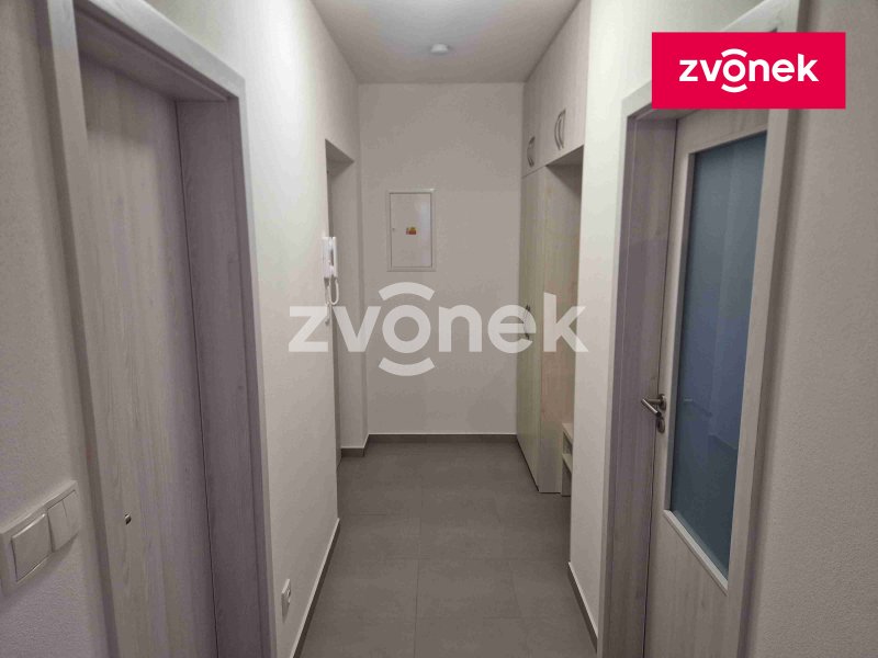 Pronájem bytu 2+kk ve Štěpnicích na Zahrádkách vedle Nemocnice.