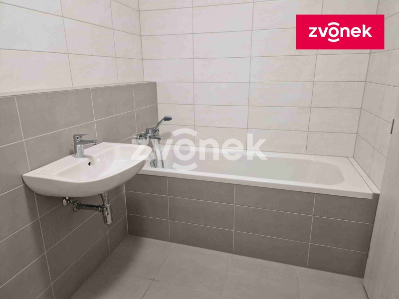 Pronájem bytu 2+kk ve Štěpnicích na Zahrádkách vedle Nemocnice.