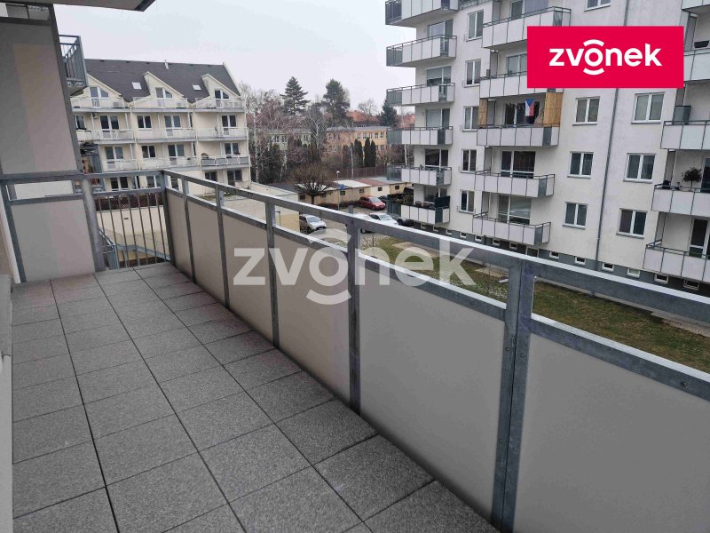 Pronájem bytu 2+kk ve Štěpnicích na Zahrádkách vedle Nemocnice.