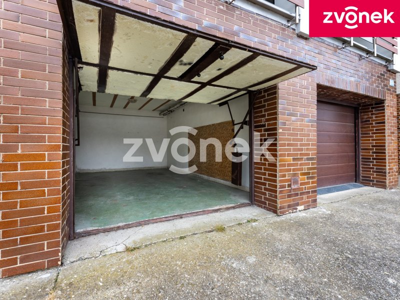 Víc než jen byt: 3+1 s výhledem na rybník, vlastní garáží, zahrádkou v Lukově