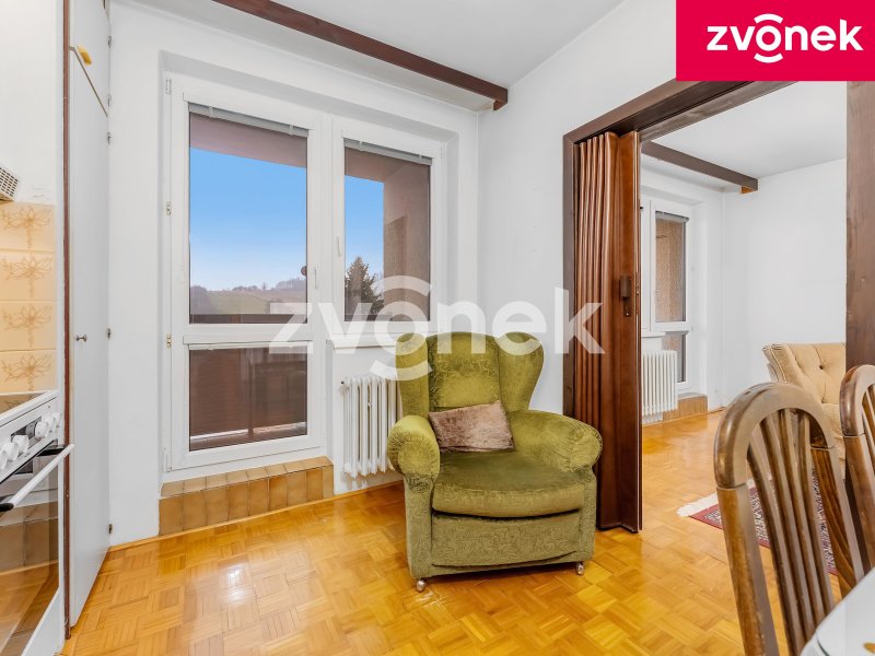 Víc než jen byt: 3+1 s výhledem na rybník, vlastní garáží, zahrádkou v Lukově