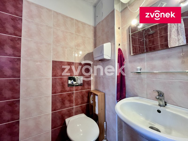 Pronájem 2+kk v RD, Otrokovice