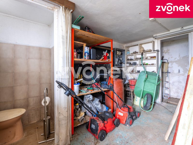 Ráj pro zahrádkáře - Chata v srdci úrodné zahrady 707 m², Napajedla