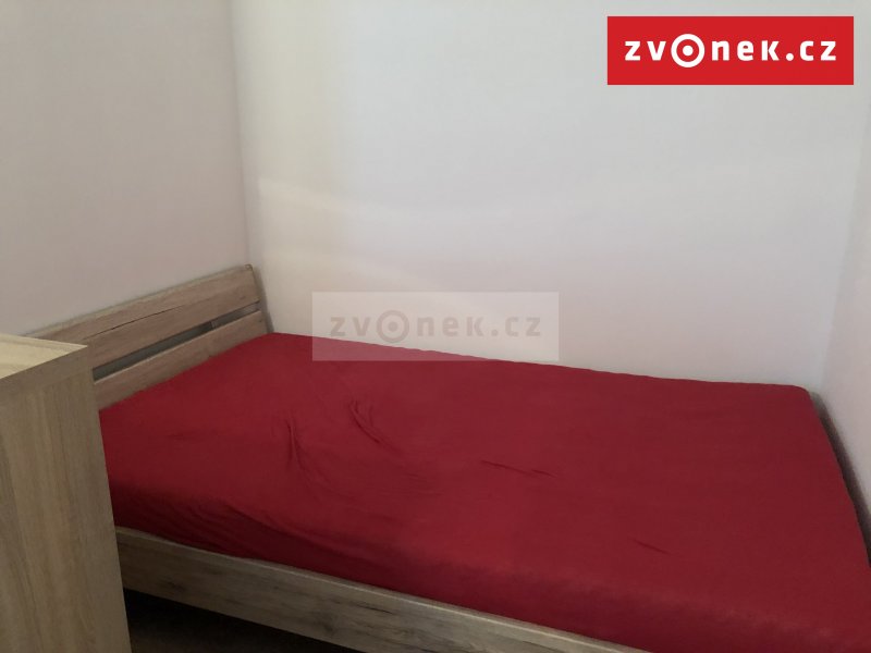 Byt 1+1 Zlín, Křiby, po rekonstrukci a vybavený, ihned.