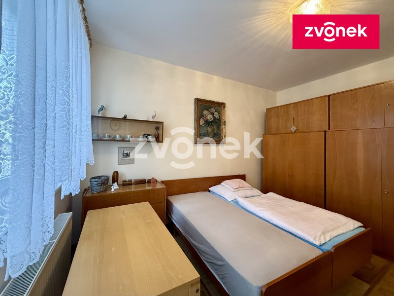 Prodej bytu 2+1 s lodžií a garáží Kroměříž, Talichova