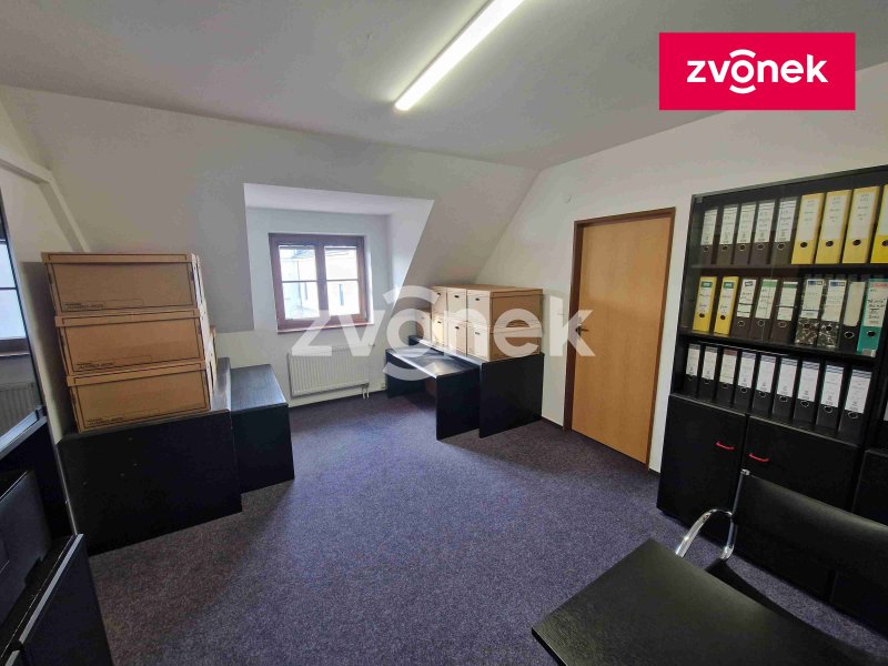 Pronájem kanceláří v centru Uh.Hradiště.