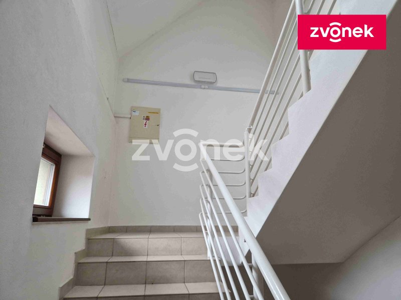 Pronájem kanceláří v centru Uh.Hradiště.