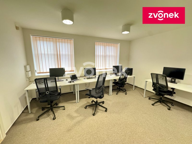 Pronájem kancelářské budovy Zlín - Vršava
