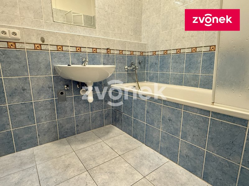 1+kk Na Honech, zděný byt s balkónem