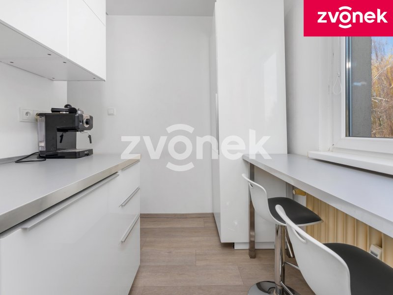 Stylový byt 2+1 po rekonstrukci v žádané lokalitě na Bartošce – ideální bydlení i investice