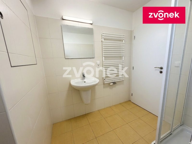 Krásný byt 2+kk (38m2) s velkou terasou a nádherným výhledem