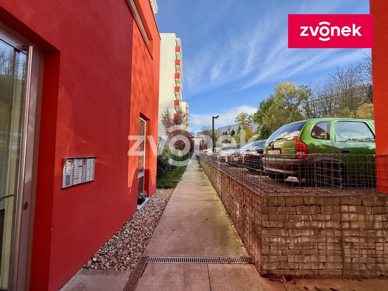 Krásný byt 2+kk (38m2) s velkou terasou a nádherným výhledem