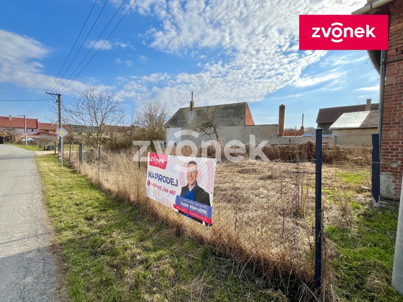 Rodinný dům k rekonstrukci - Hradisko u Kroměříže