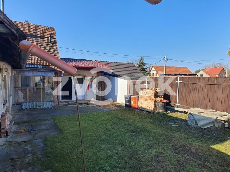 Prodej rodinného domu - Strabenice, Litenčice