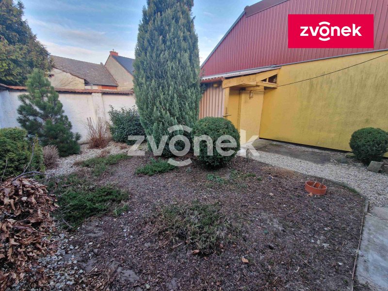 Pronájem rodinného domu 1+1 v obci Vésky.