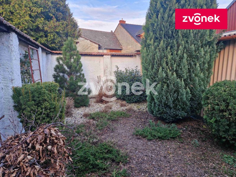 Pronájem rodinného domu 1+1 v obci Vésky.