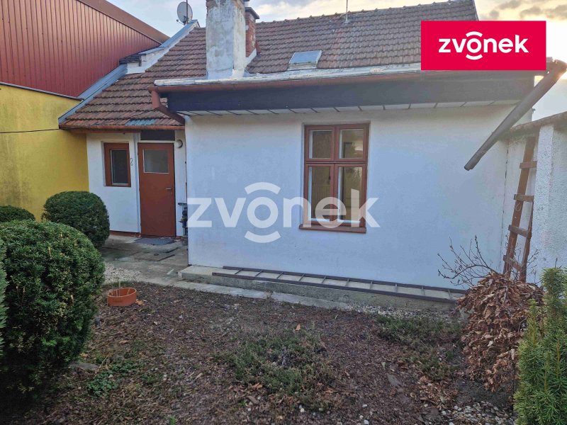 Pronájem rodinného domu 1+1 v obci Vésky.