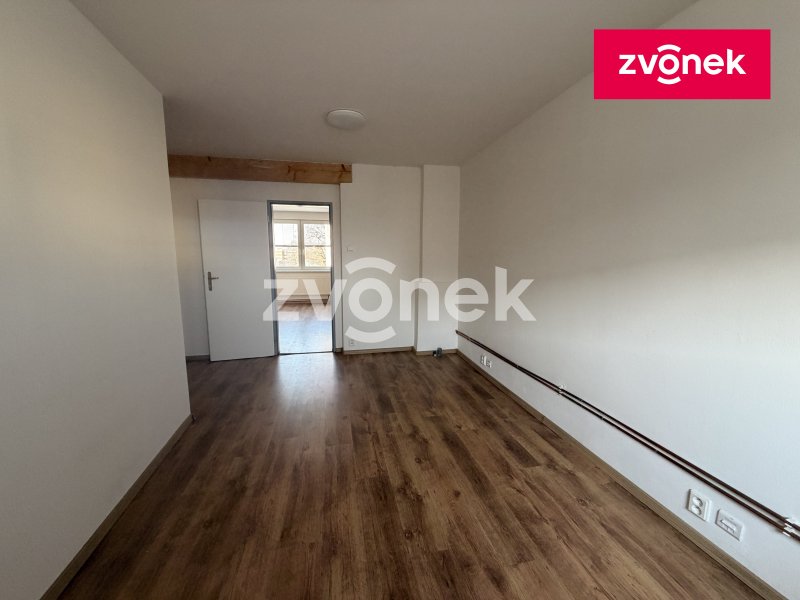 Pronájem kancelářských prostor 100m² - Ulice Školní, Centrum Zlína