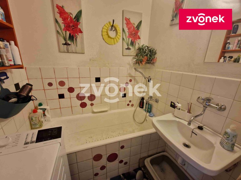 Prodej bytu 2+1 v blízkosti centra Uh. Hradiště.