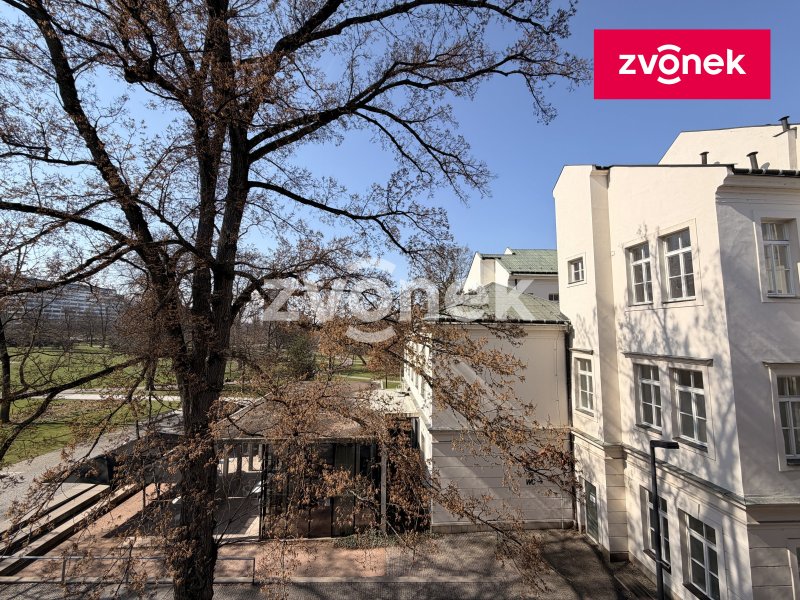 Pronájem kanceláří (50 m²) v centru Zlína S EXKLUZIVNÍM VÝHLEDEM