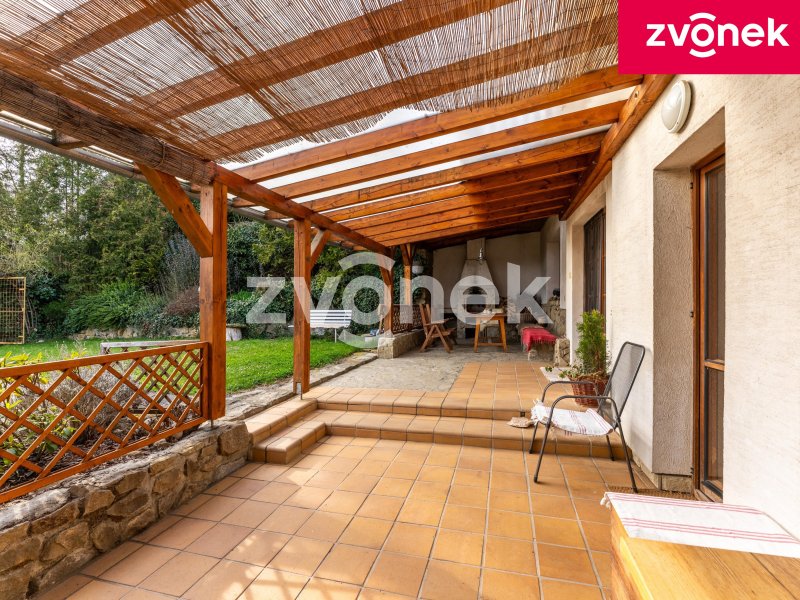 Rodinný dům s investičním potenciálem – Hvozdná u Zlína