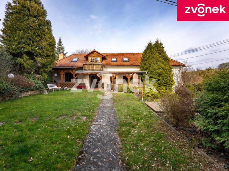 Rodinný dům s investičním potenciálem – Hvozdná u Zlína