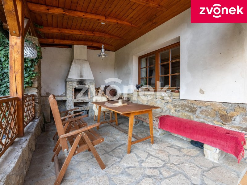 Rodinný dům s investičním potenciálem – Hvozdná u Zlína