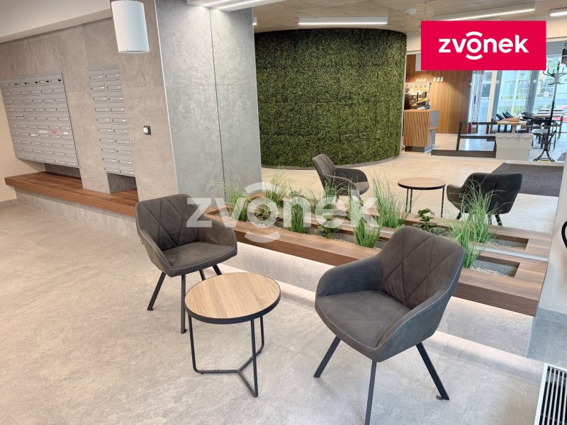 1+kk Zlín - Nad Stráněmi, terasa, nový byt, ihned