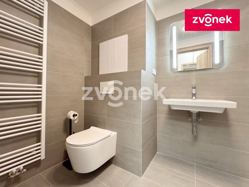 1+kk Zlín - Nad Stráněmi, terasa, nový byt, ihned