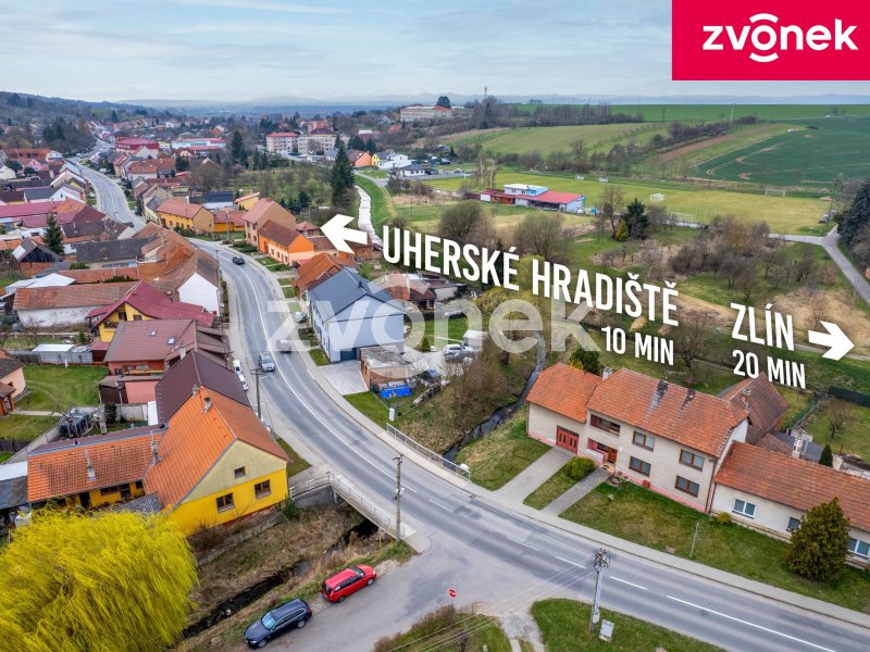 Prostorný rodinný dům se zahradou 1 050 m², garáží a velkým potenciálem – Bílovice u Uherského Hradiště