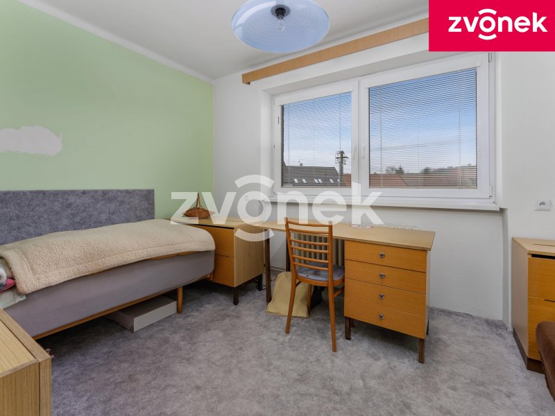 Prostorný rodinný dům se zahradou 1 050 m², garáží a velkým potenciálem – Bílovice u Uherského Hradiště