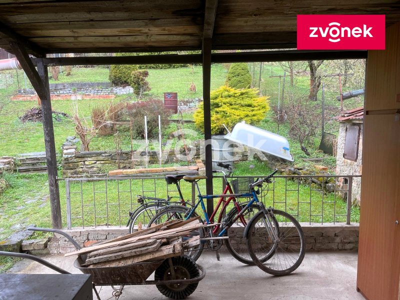 Prodej rodinného domu - Strabenice, Litenčice