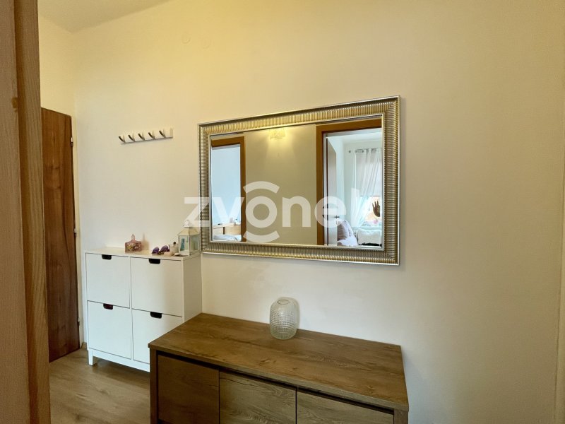 Pronájem bytu 2+kk Zlín - Vysoká (Letná), vybavený.