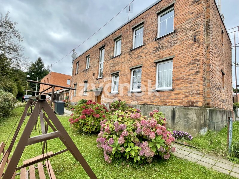 Pronájem bytu 2+kk Zlín - Vysoká (Letná), vybavený.