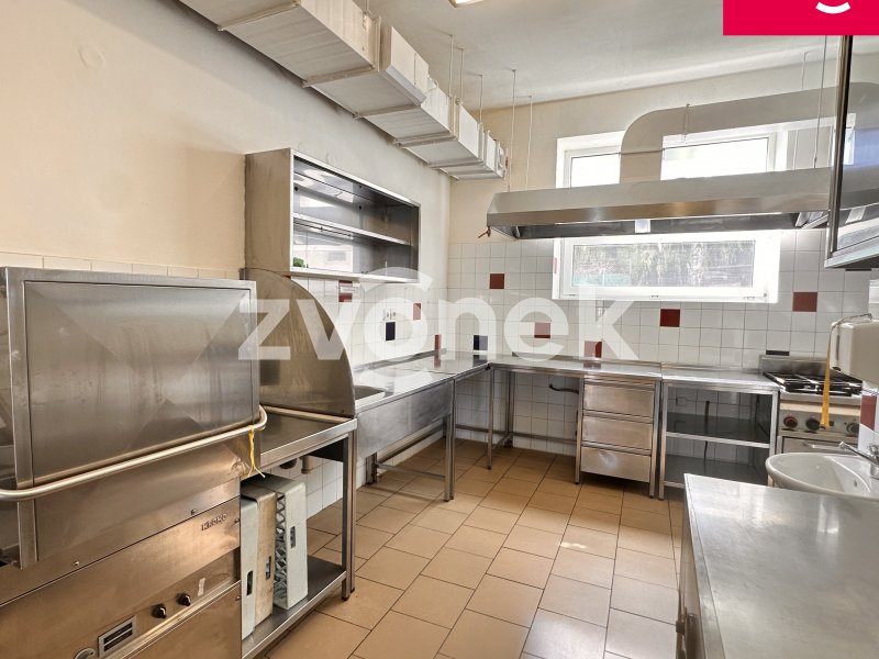Plně vybavená bezbariérová restaurace v centru Zlína - ul. Antonínova