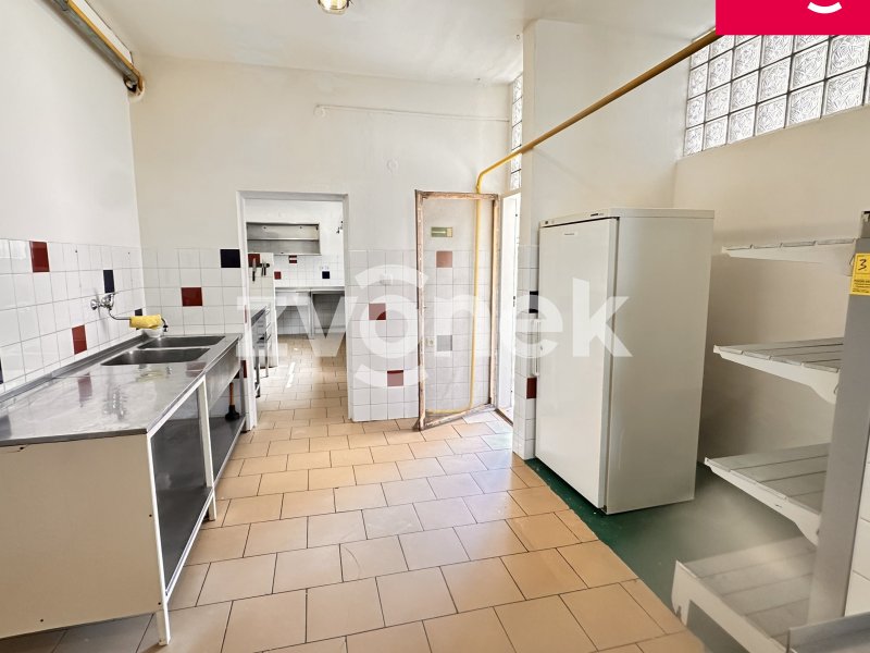 Plně vybavená bezbariérová restaurace v centru Zlína - ul. Antonínova