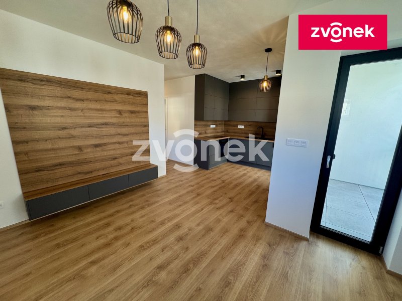 Nový byt 2+kk s parkovacím stáním, Zlín - Smetanova