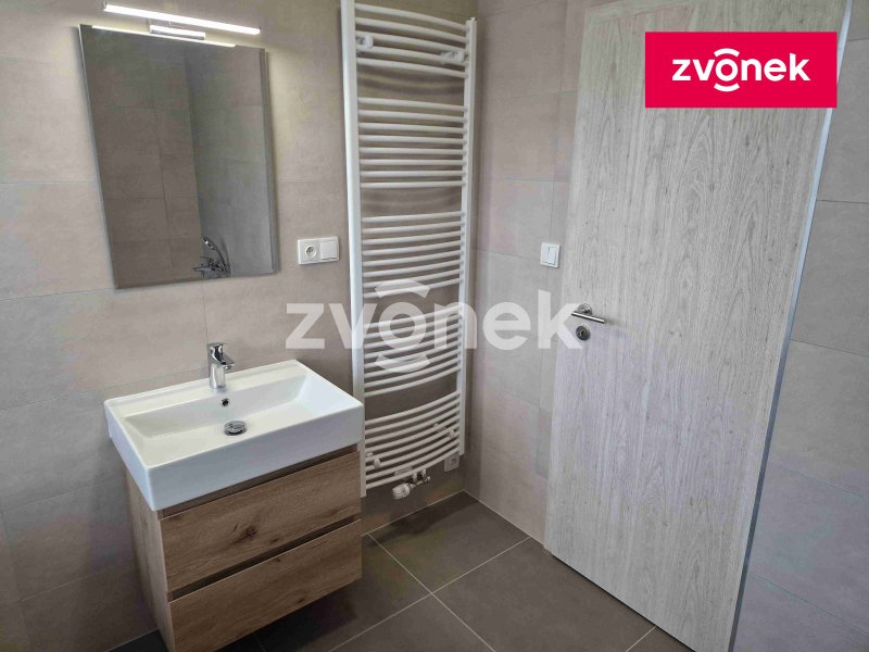 Pronájem nového bytu 3+kk na Zahrádkách - Uh. Hradiště.