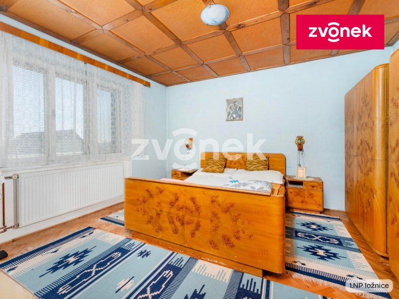 Rodinné sídlo s velkorysou zahradou 1 144 m² na prestižní adrese v Lukově