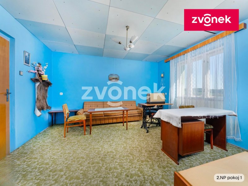 Rodinné sídlo s velkorysou zahradou 1 144 m² na prestižní adrese v Lukově