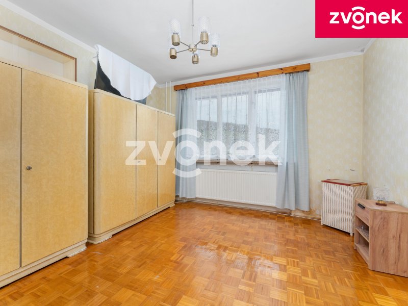 Prostorný dům v obci Ublo u Vizovic: Velká zahrada, dílna a potenciál pro podnikání