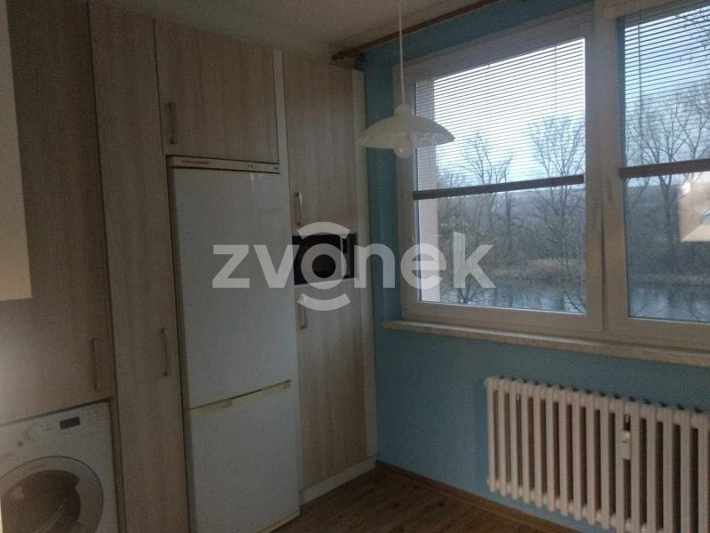 Pronájem bytu 2+1 s balkonem, Napajedla