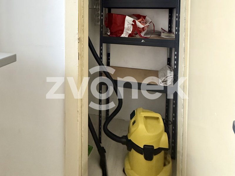 Byt 3+1 Otrokovice- Školní (Baťov), po rekonstrukci, zařízený, ihned k nastěhování.