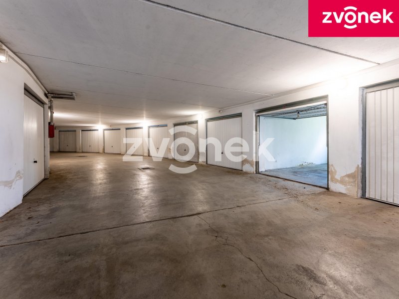 Prostorný, světlý byt 2+1, Zlín - Kudlov