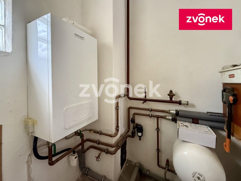 RD Mysločovice, garáž, rekonstrukce, ihned k nastěhování