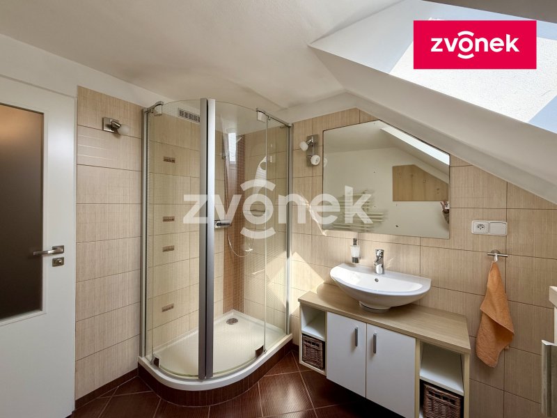 RD Mysločovice, garáž, rekonstrukce, ihned k nastěhování